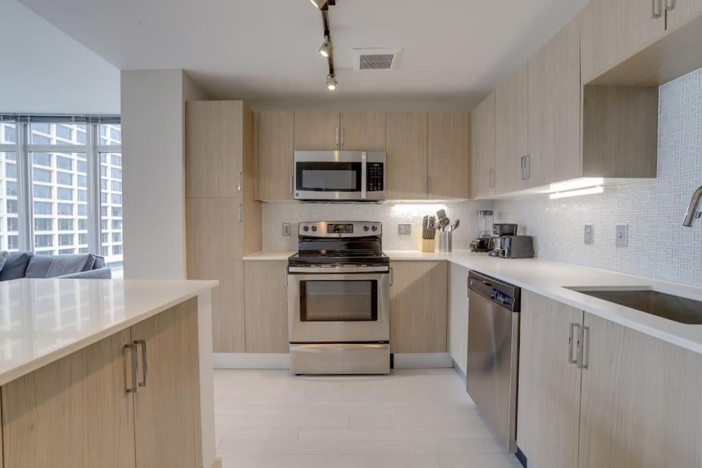 ארלינגטון Wonderful 2Br Apartment At Crystal City מראה חיצוני תמונה