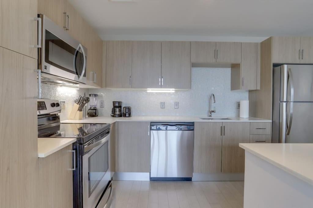 ארלינגטון Wonderful 2Br Apartment At Crystal City מראה חיצוני תמונה