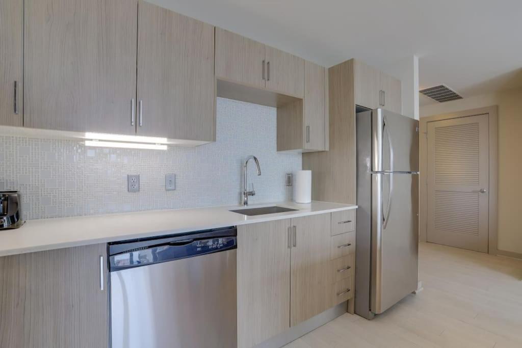 ארלינגטון Wonderful 2Br Apartment At Crystal City מראה חיצוני תמונה