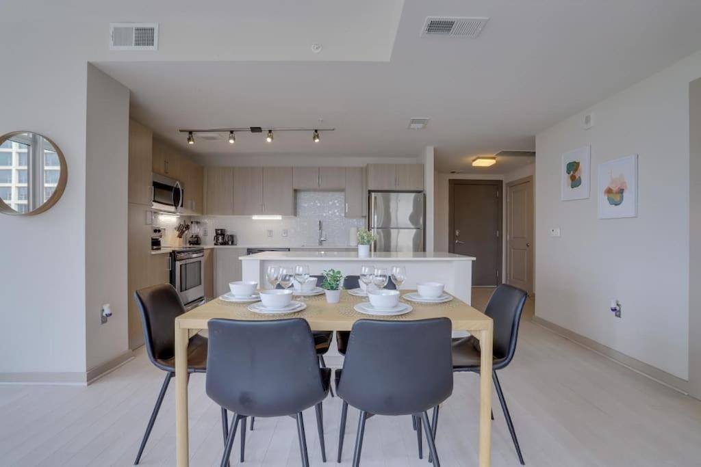 ארלינגטון Wonderful 2Br Apartment At Crystal City מראה חיצוני תמונה